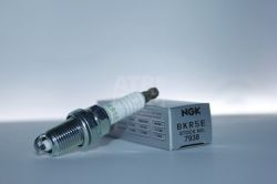 Свеча зажигания 4T BKR5E NGK Свеча зажигания 4T BKR5E NGK